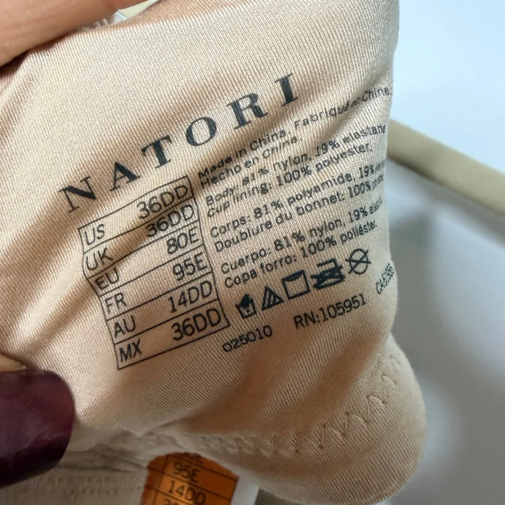 NEW with tags Natori Revelation Beige Underwire Bra 36DD